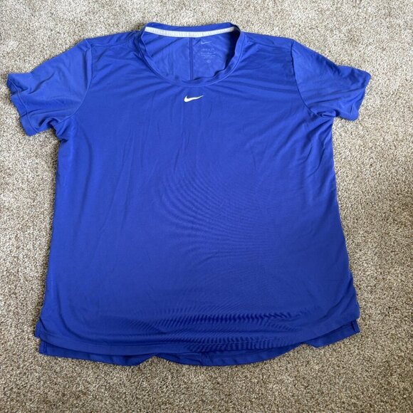 Nike Women's T-Shirt Blue Dri-Fit Size M - Picture 3 of 8